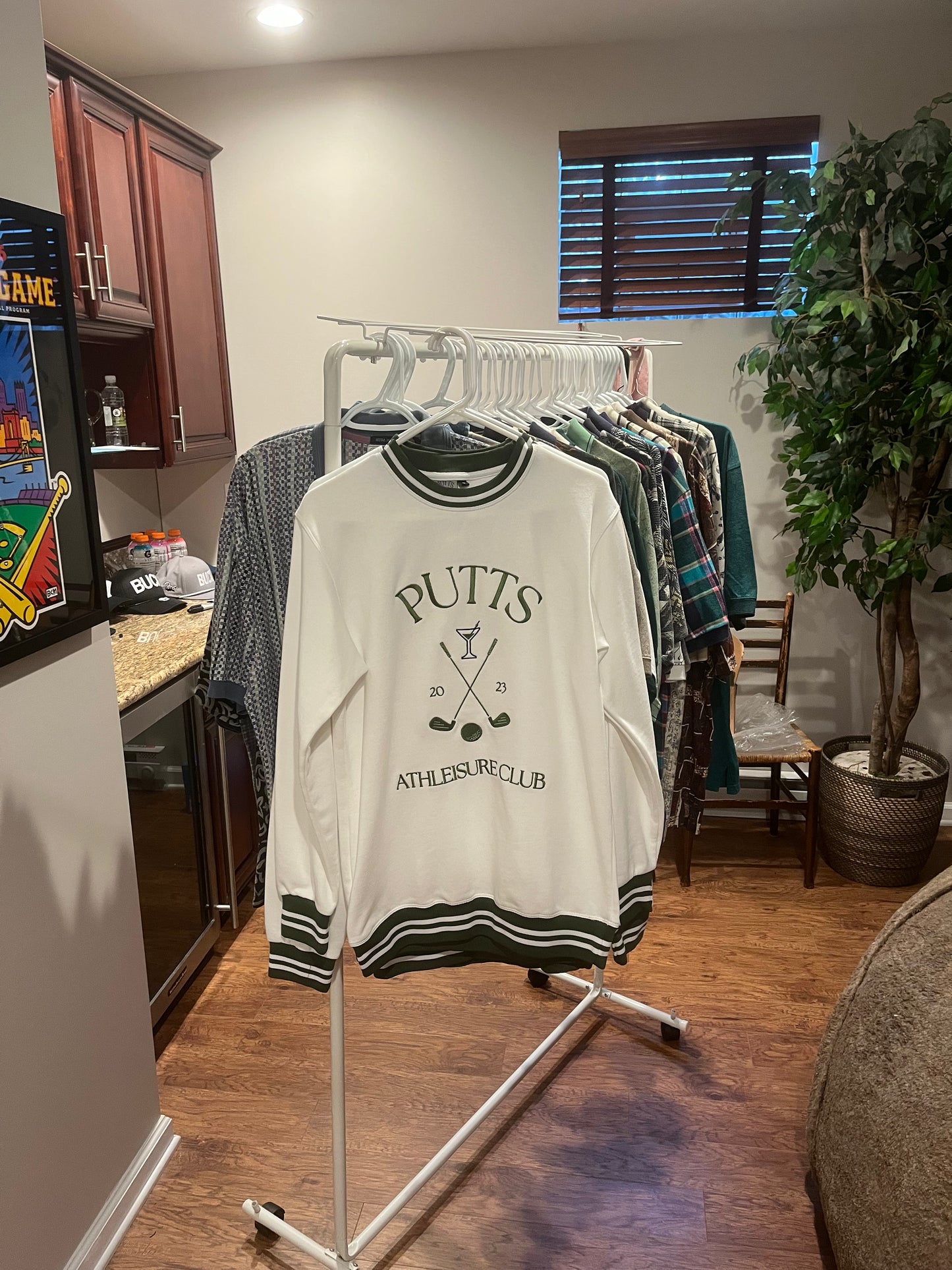 Vintage Putts Club Sweater